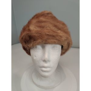 Vintage Brown/Tan Mink Beret Style Fur Hat from Canada 20.50"